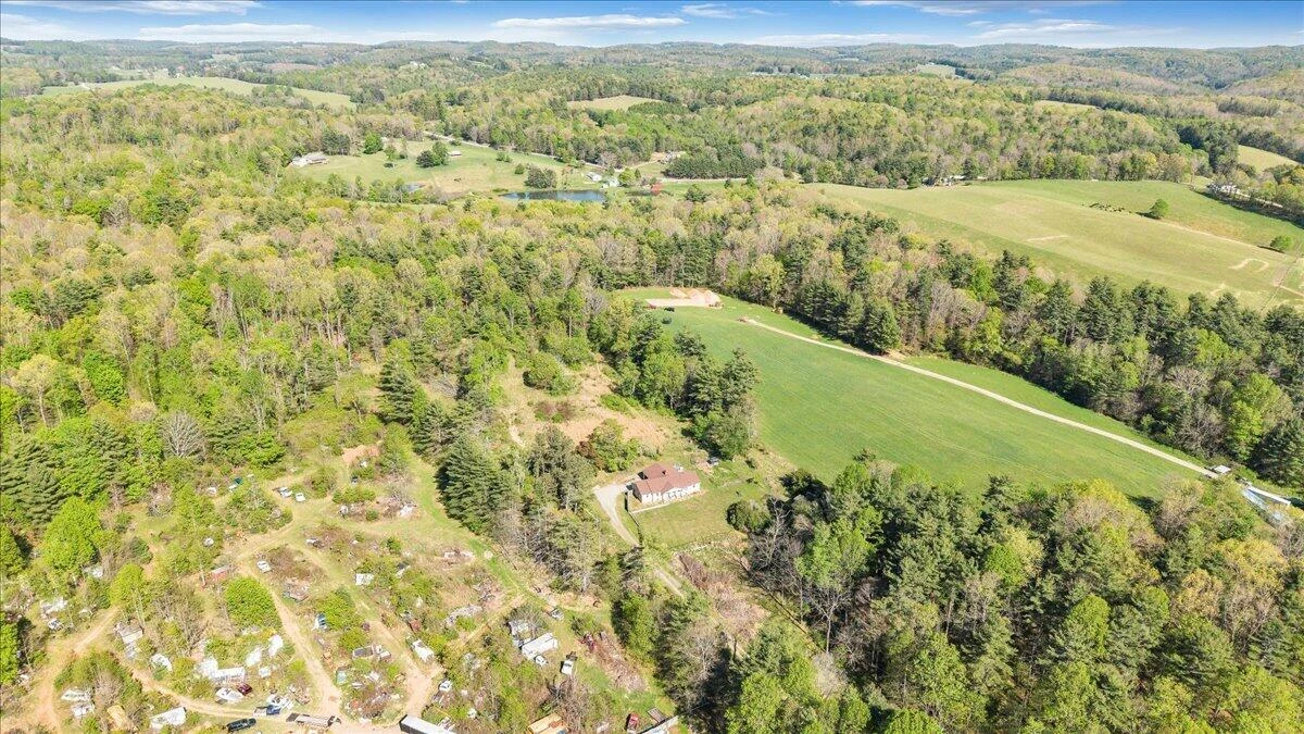 1547 Kings Store RD - Photo 66