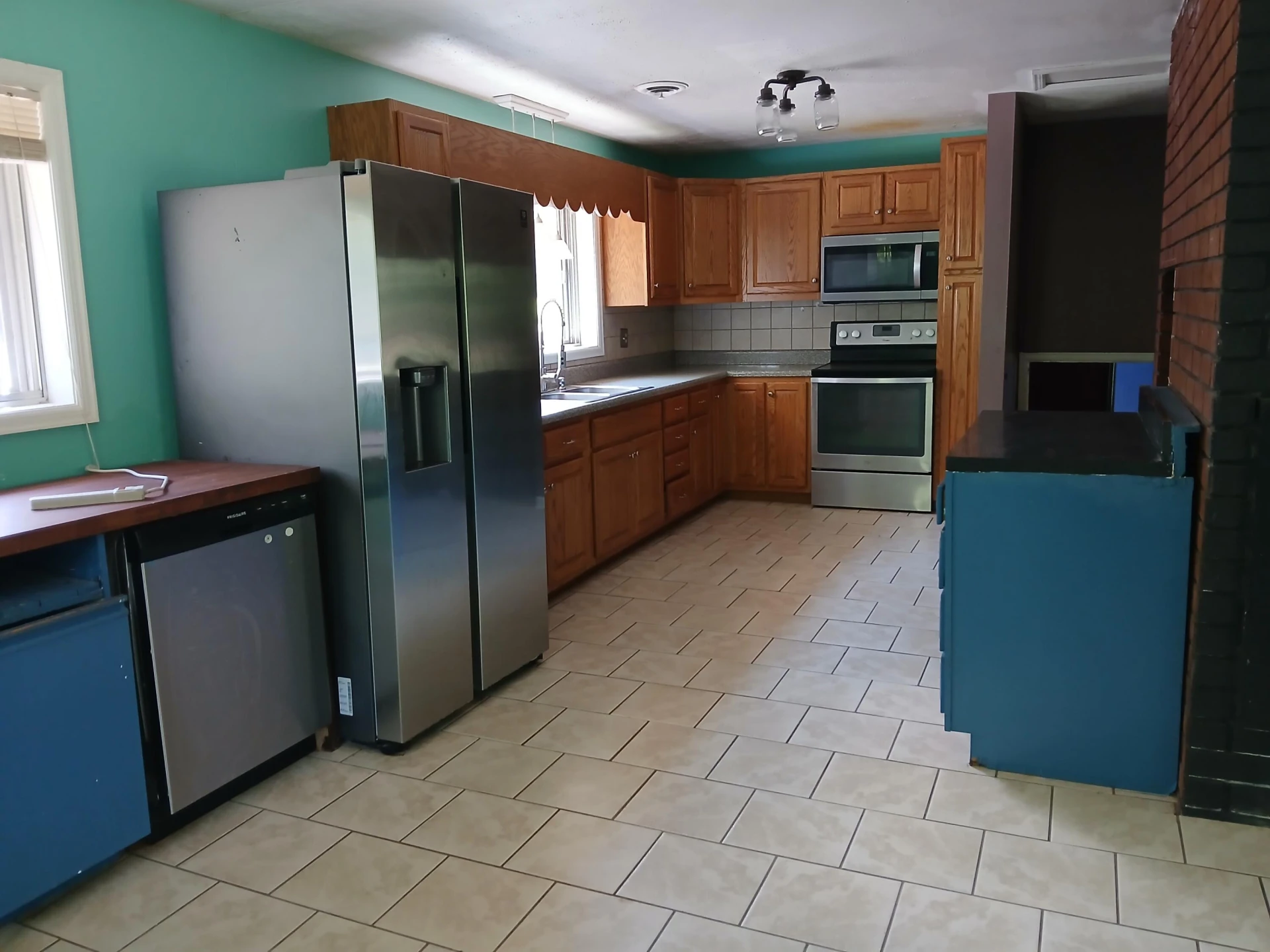 6936 Plantation RD - Photo 2