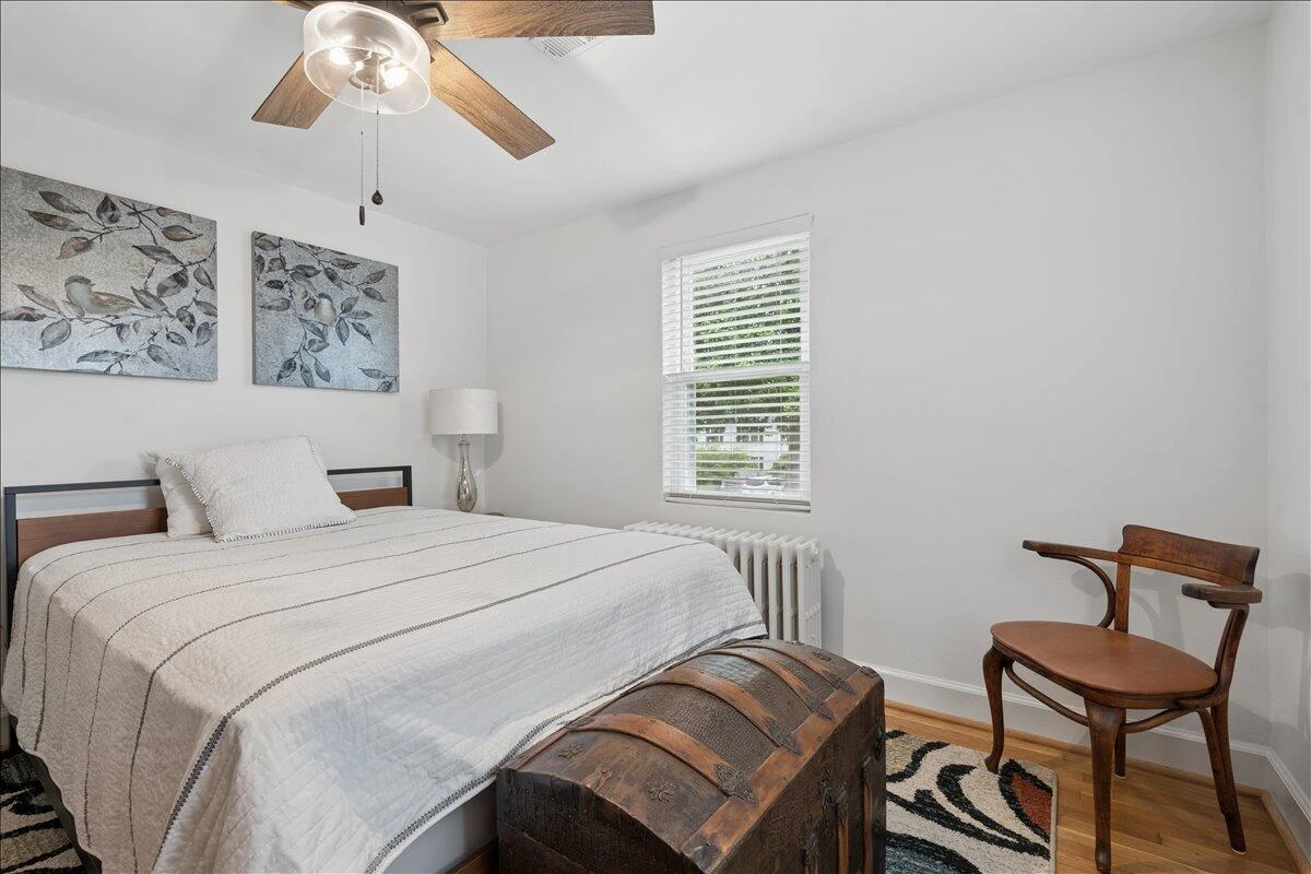720 Vine ST - Photo 22