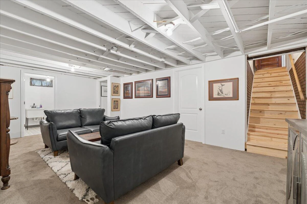 720 Vine ST - Photo 27