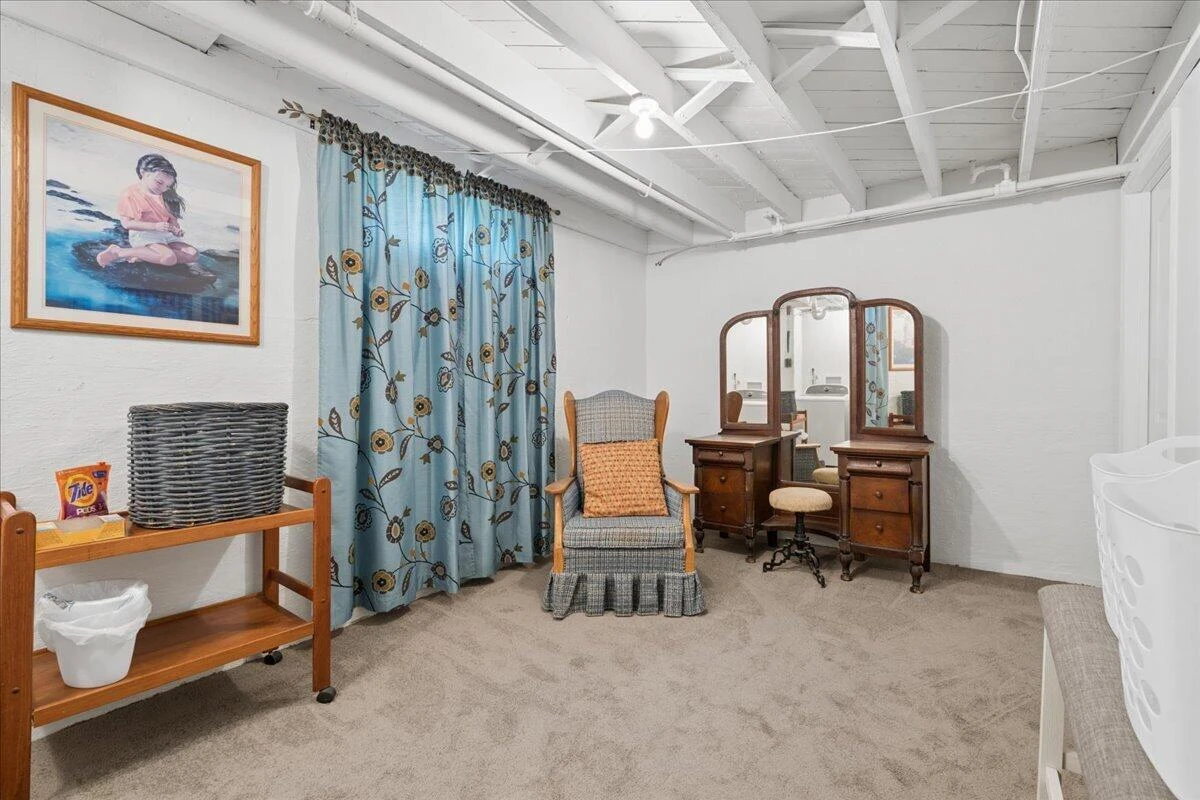 720 Vine ST - Photo 28