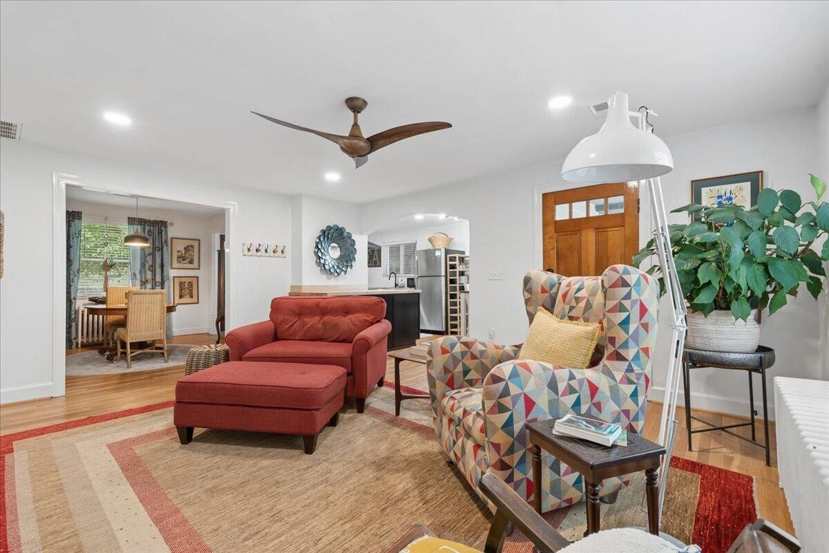 720 Vine ST - Photo 7