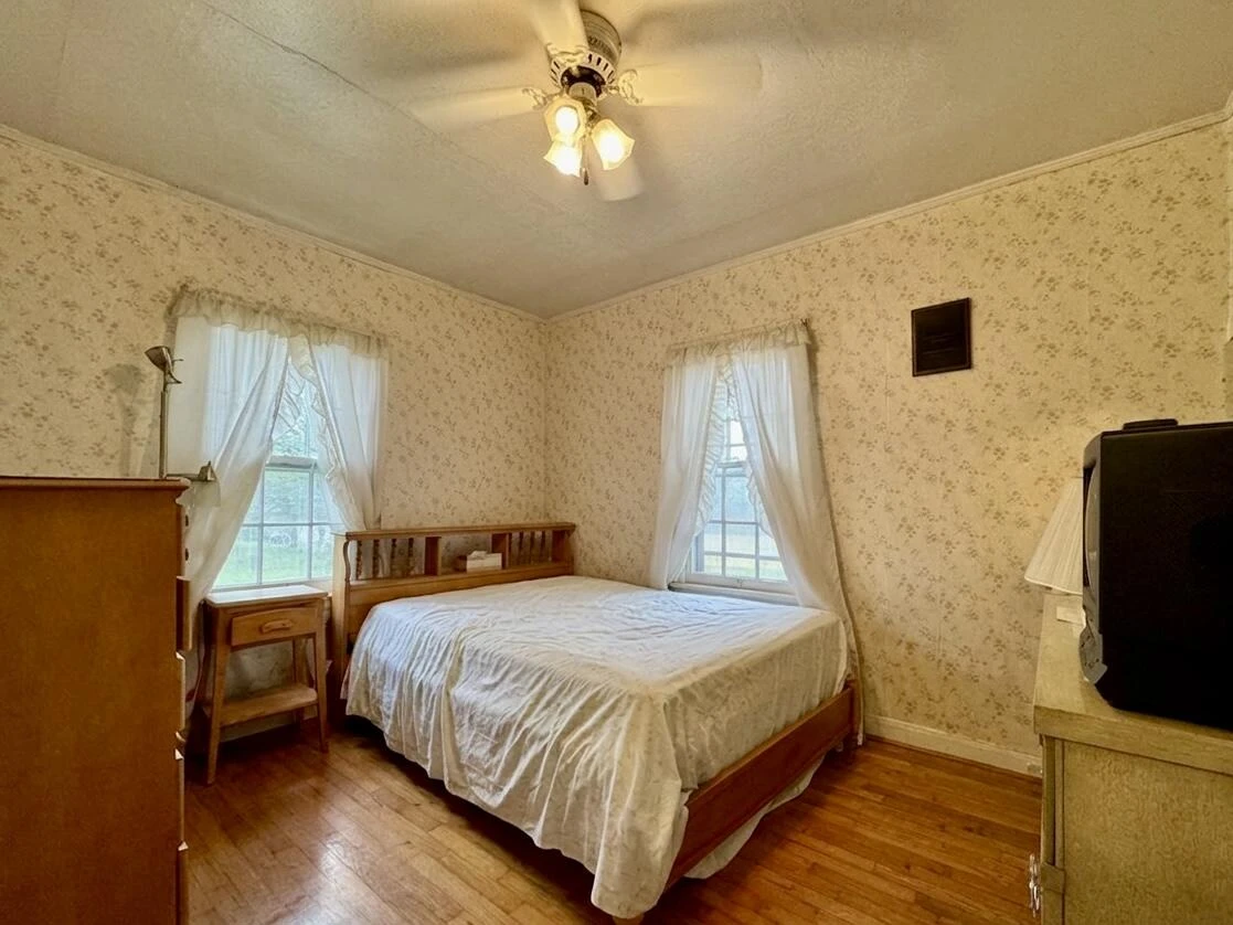 1411 Graybill RD - Photo 12