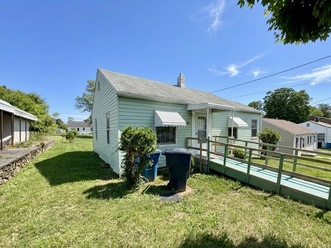 1411 Graybill RD - Photo 2