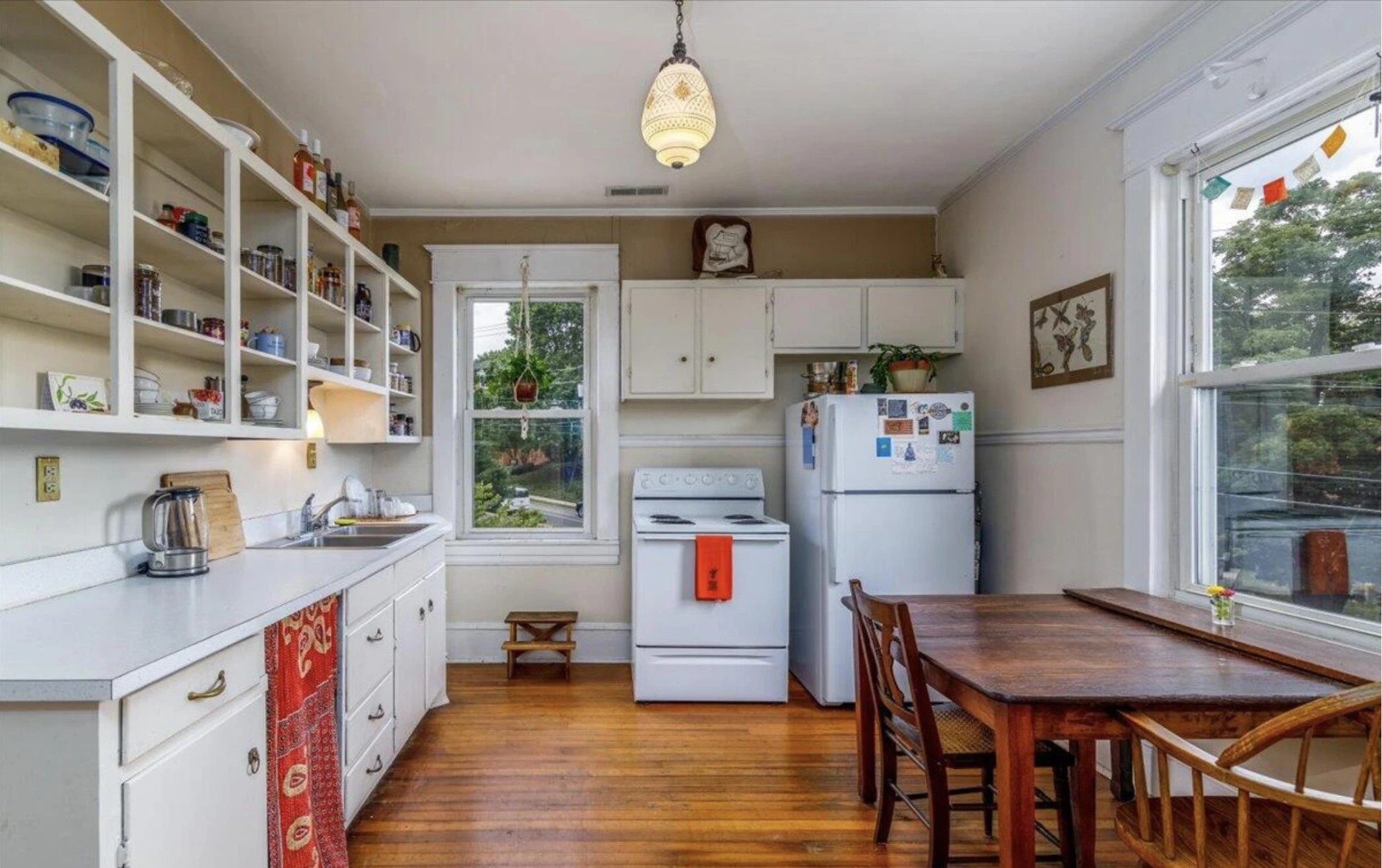 2202 Broadway AVE - Photo 20