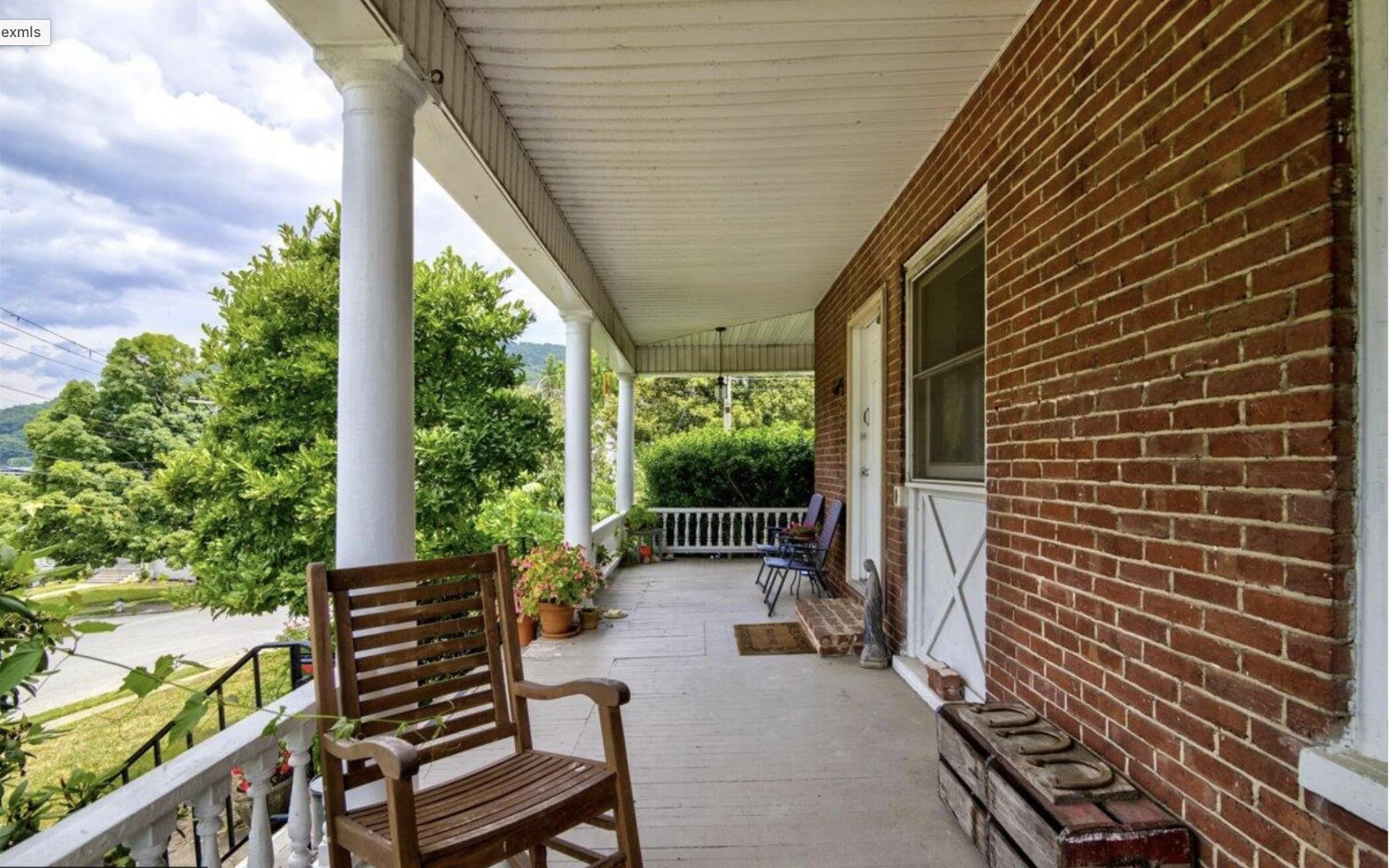 2202 Broadway AVE - Photo 5