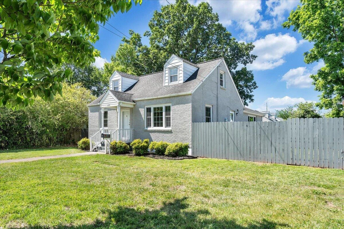 4532 Eden DR - Photo 38
