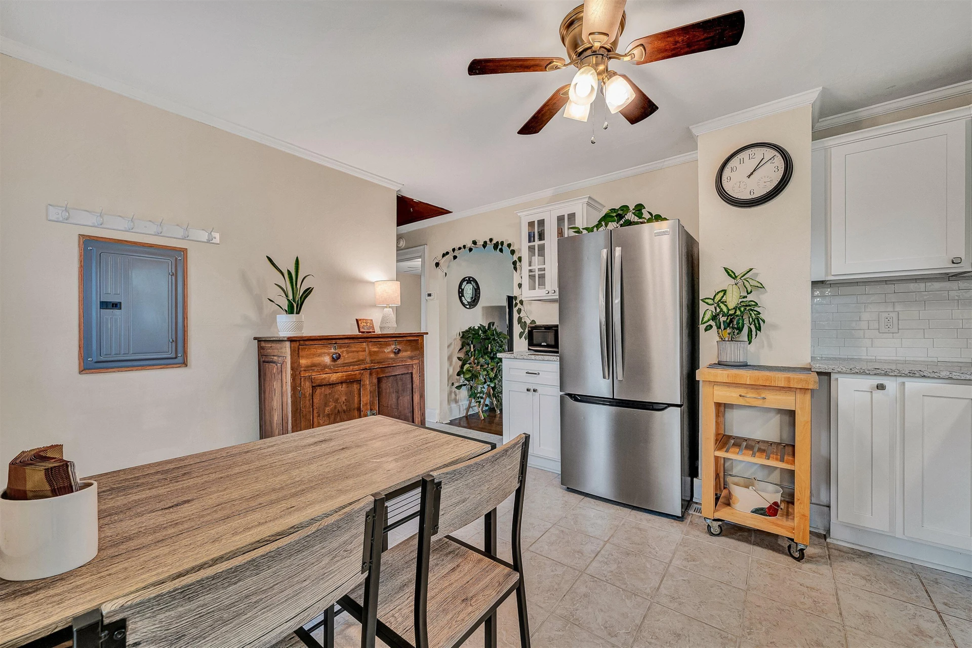 1119 Gearhart RD - Photo 10