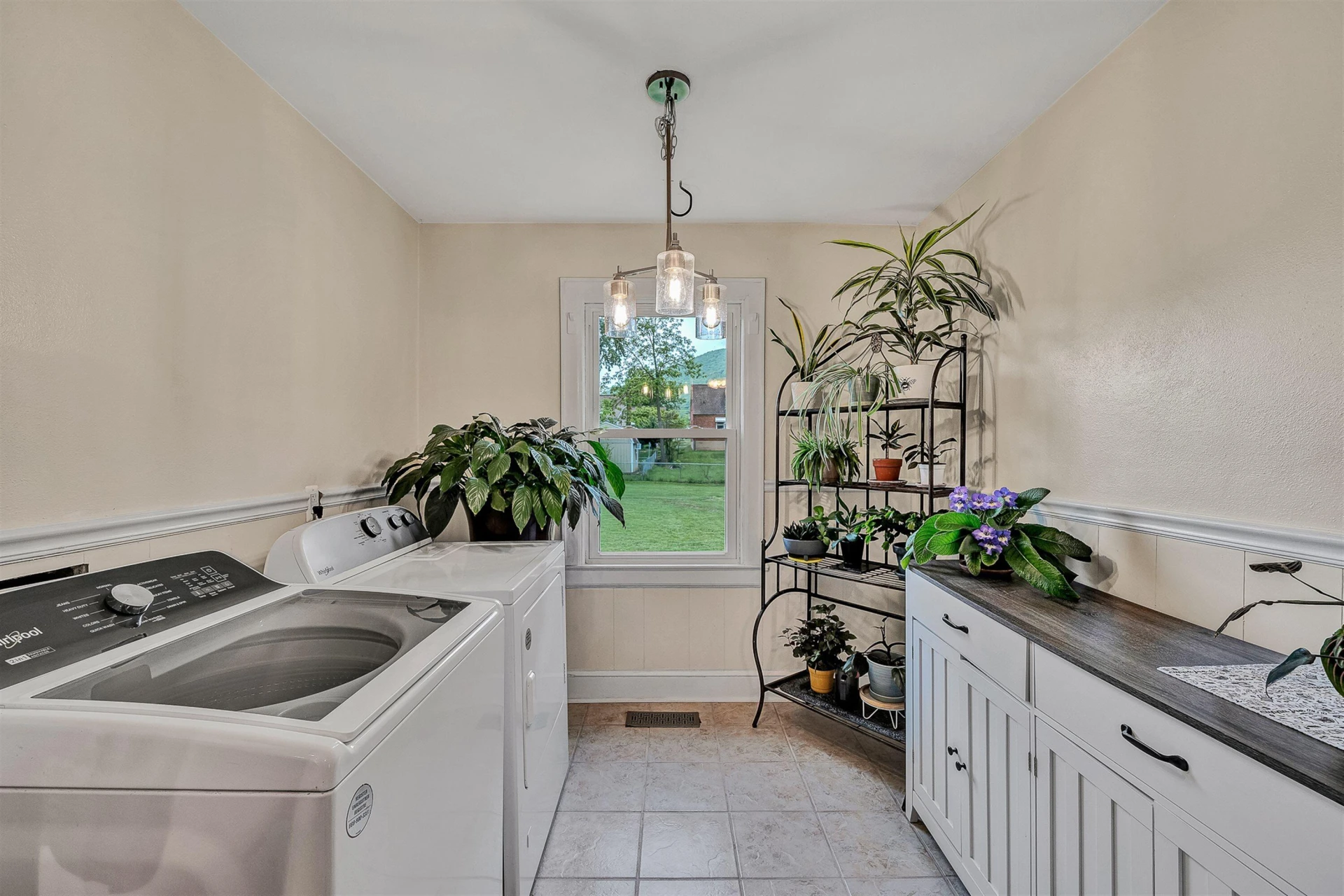 1119 Gearhart RD - Photo 12