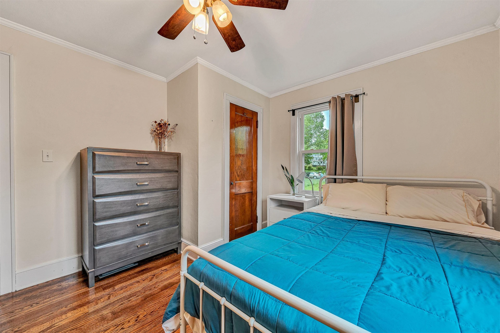 1119 Gearhart RD - Photo 16