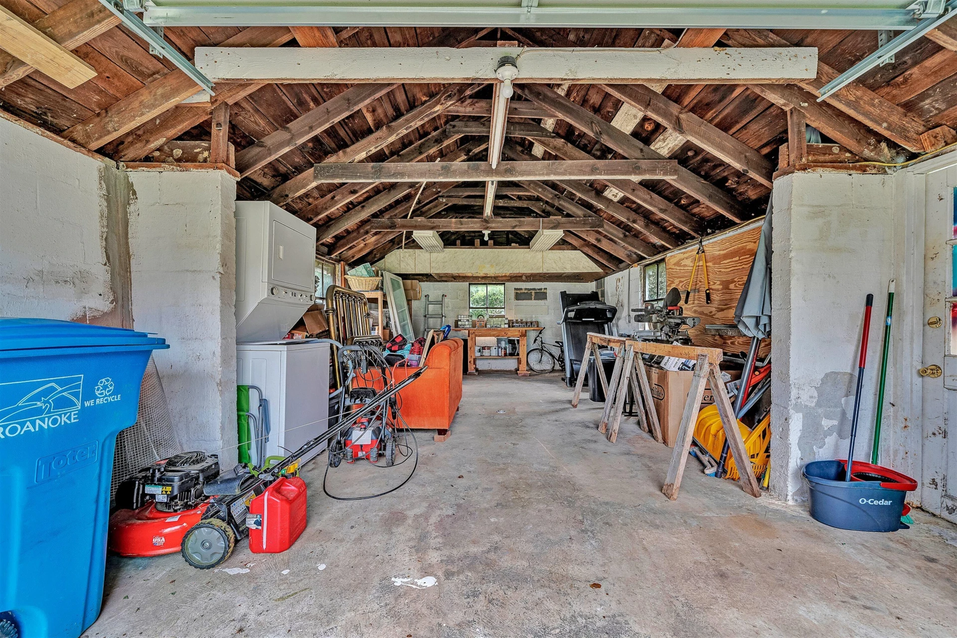 1119 Gearhart RD - Photo 18