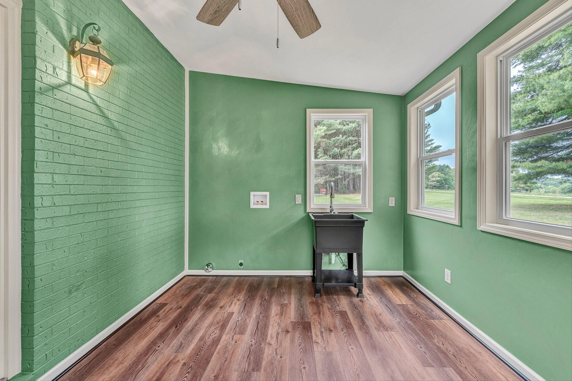 698 Hummingbird LN - Photo 16