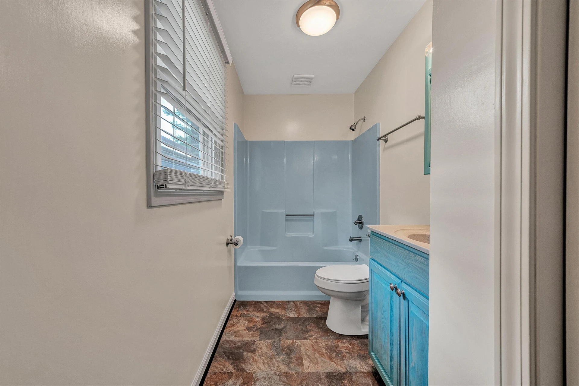 698 Hummingbird LN - Photo 23