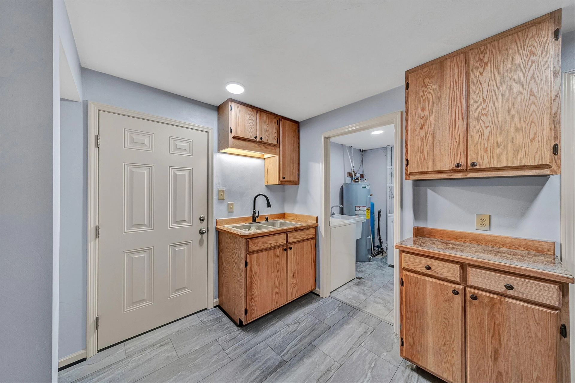 698 Hummingbird LN - Photo 31