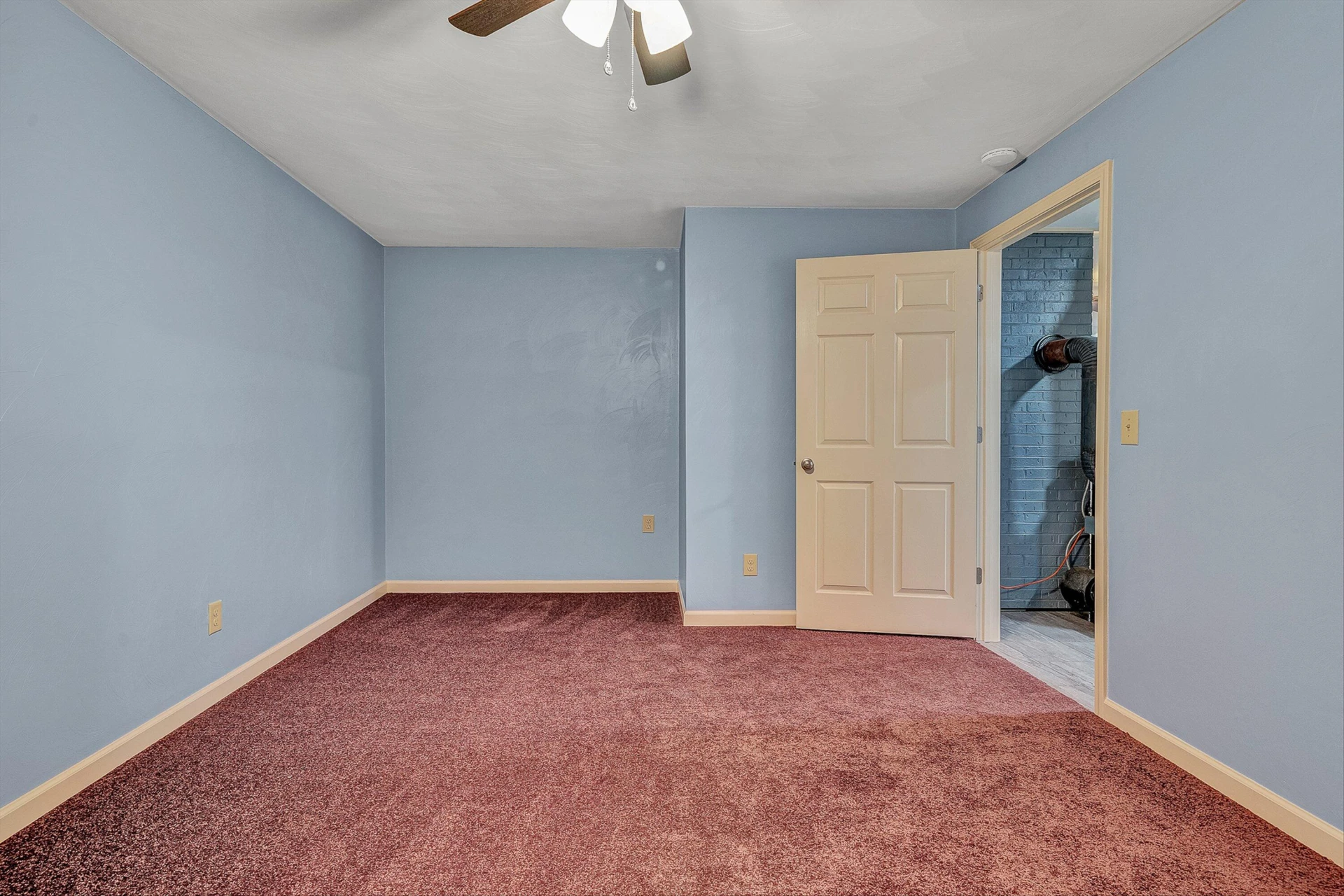 698 Hummingbird LN - Photo 35