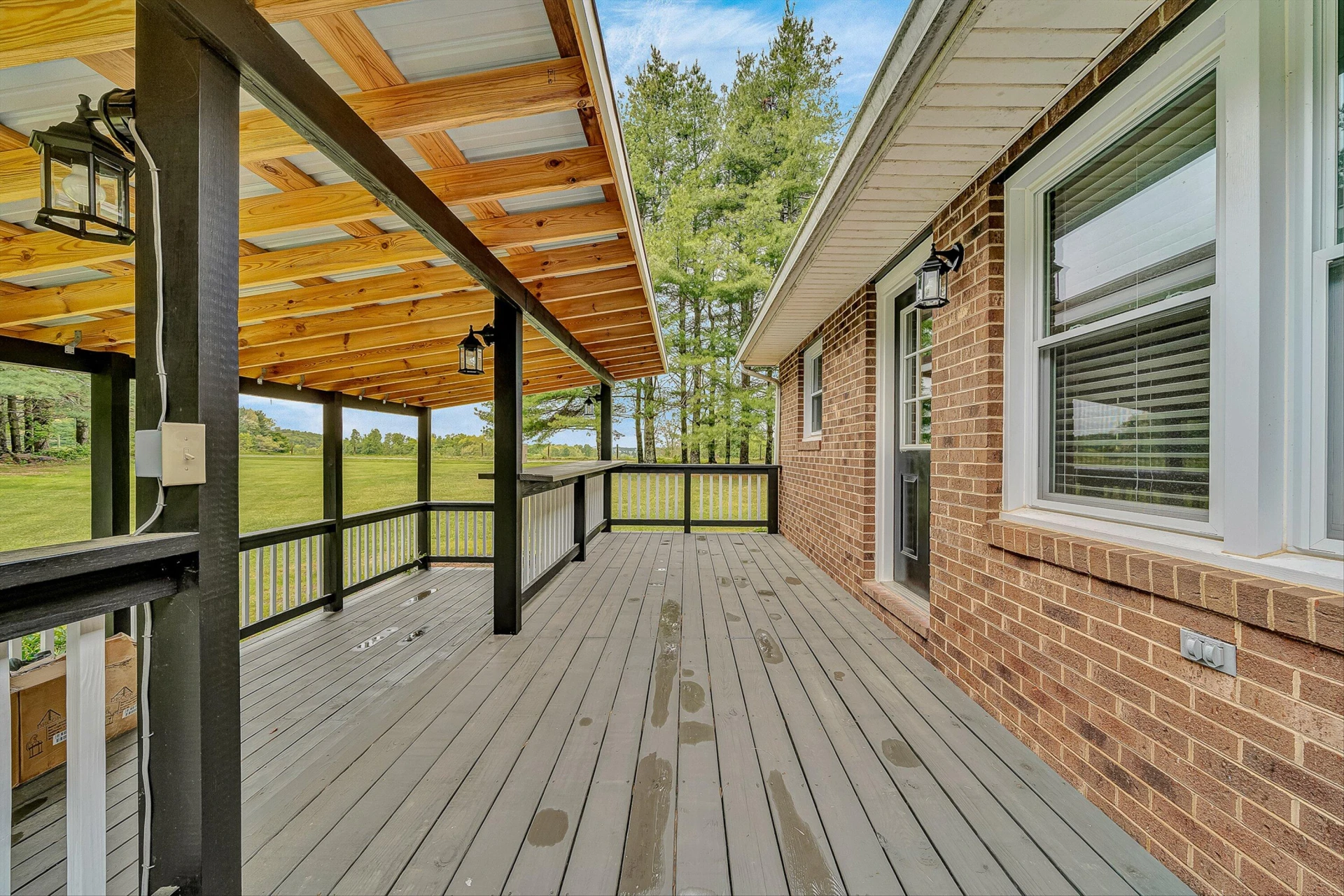 698 Hummingbird LN - Photo 37