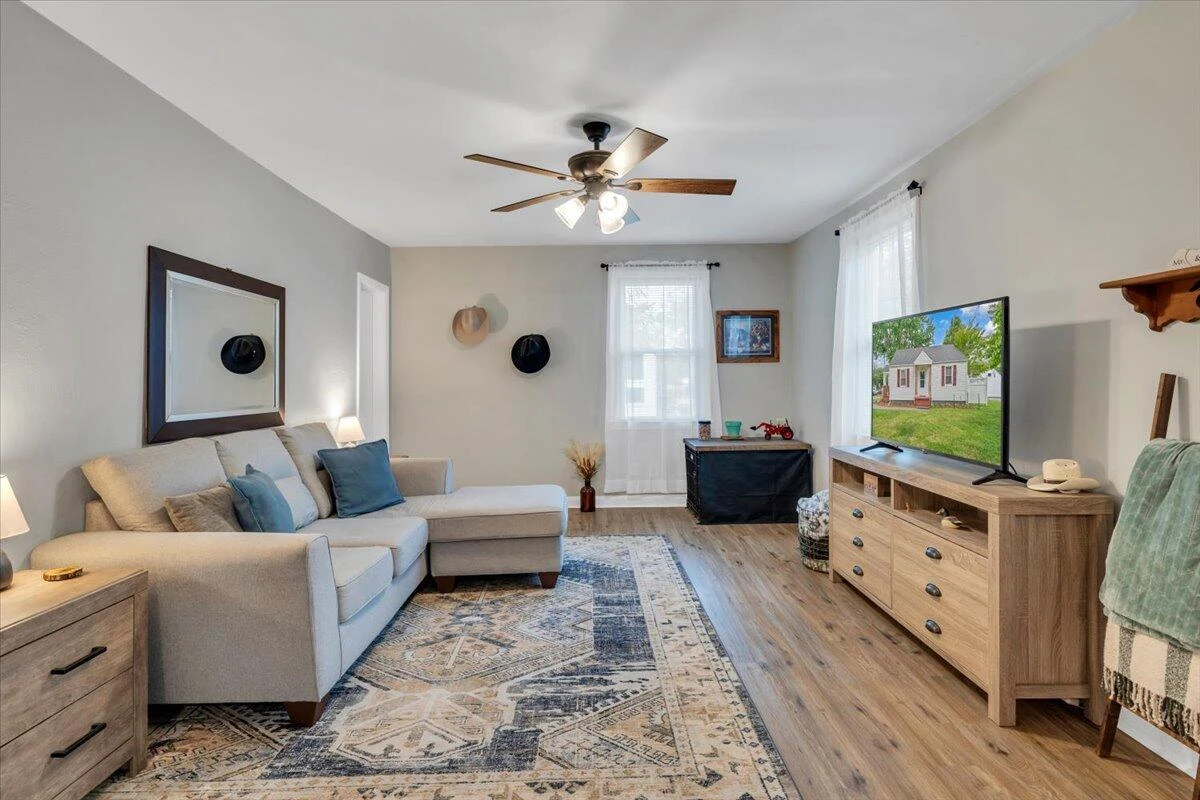 607 Kessler Mill RD - Photo 4