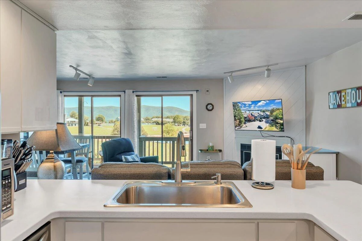120 Sailors Cove DR #UNIT 1308 - Photo 10