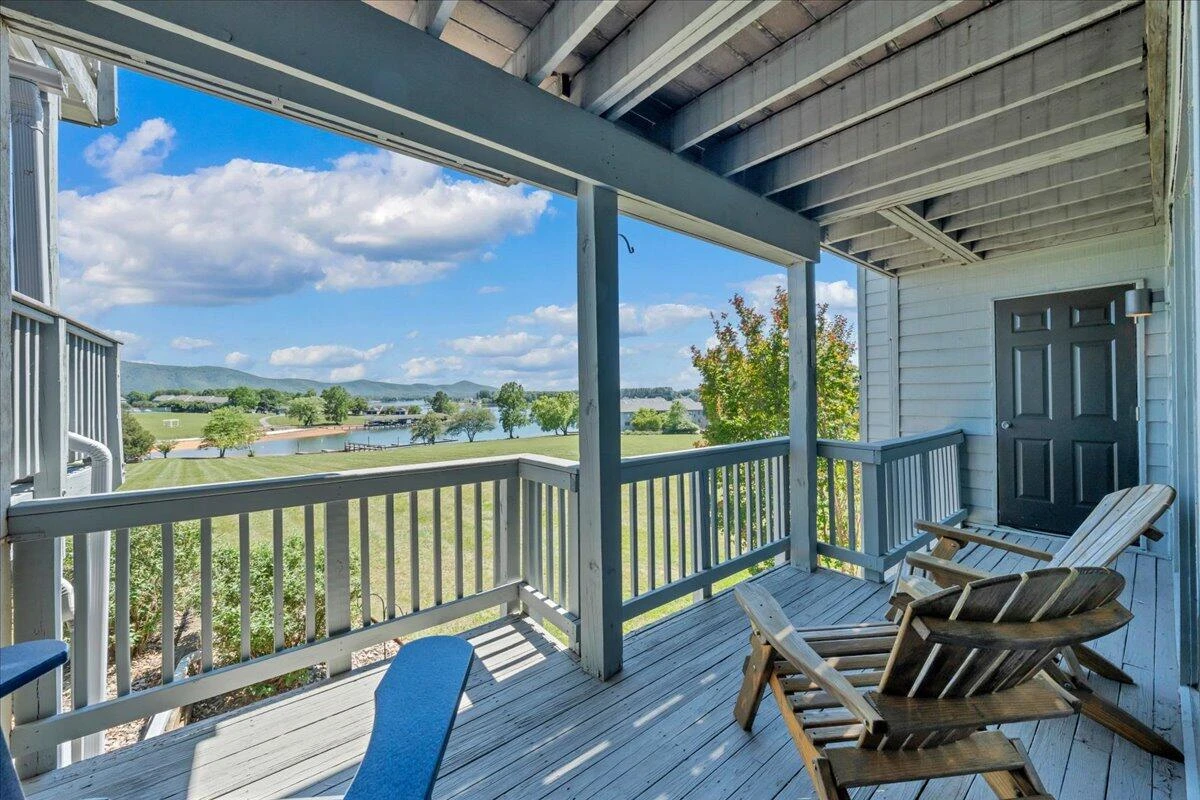 120 Sailors Cove DR #UNIT 1308 - Photo 2