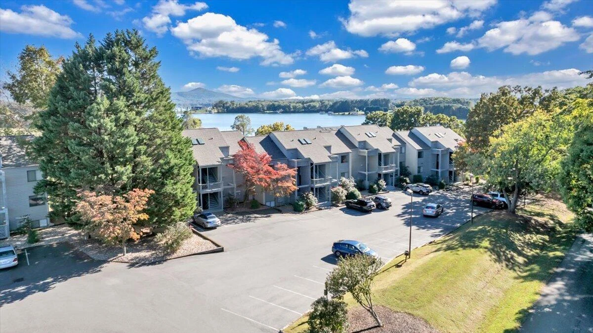 120 Sailors Cove DR #UNIT 1308 - Photo 39