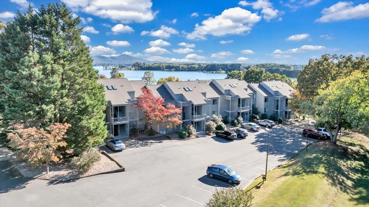 120 Sailors Cove DR #UNIT 1308 - Photo 40