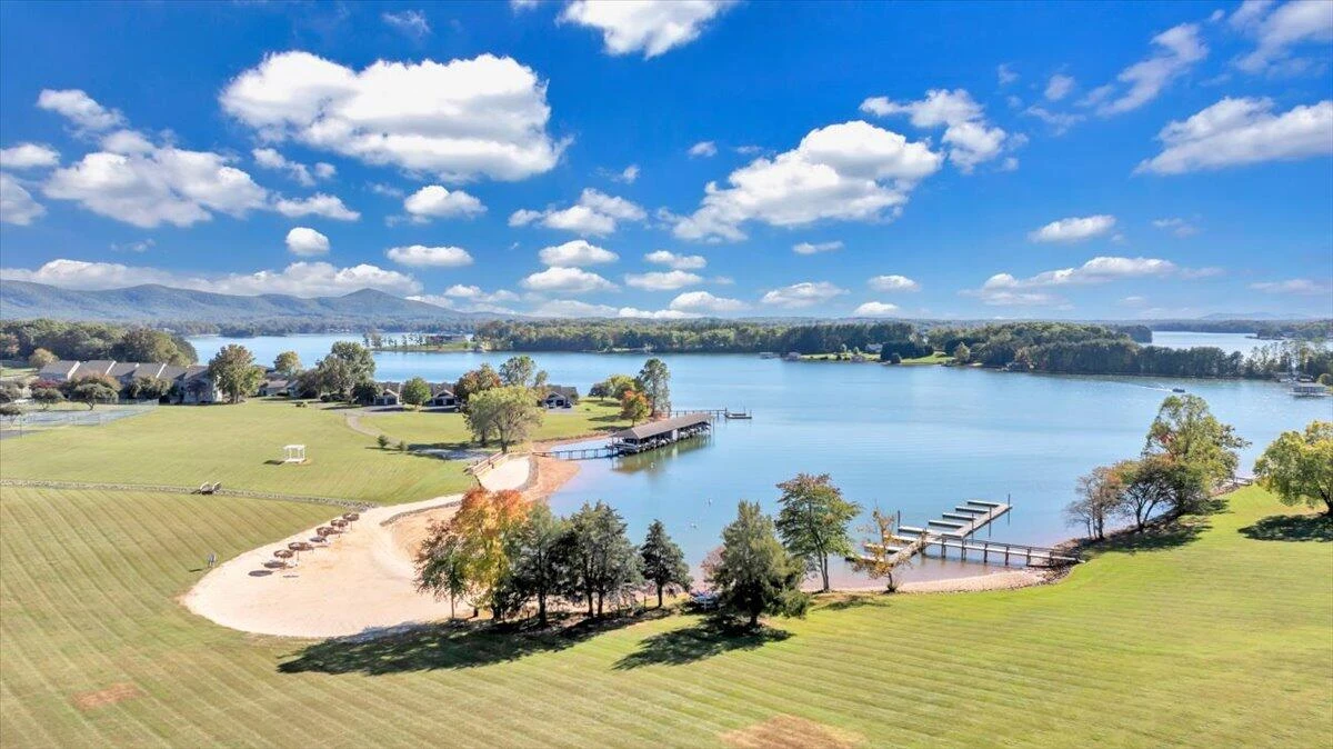 120 Sailors Cove DR #UNIT 1308 - Photo 48