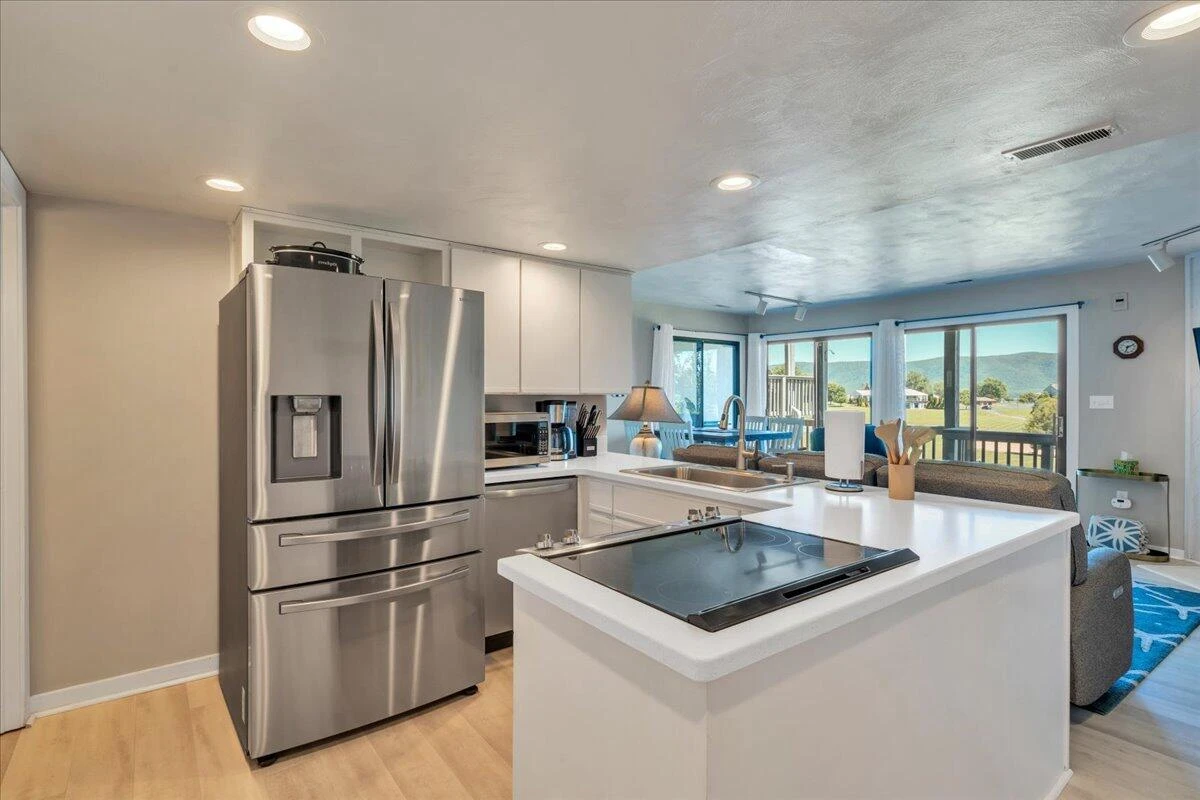 120 Sailors Cove DR #UNIT 1308 - Photo 7