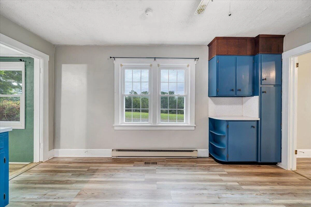1384 Thaxton Mountain RD - Photo 21
