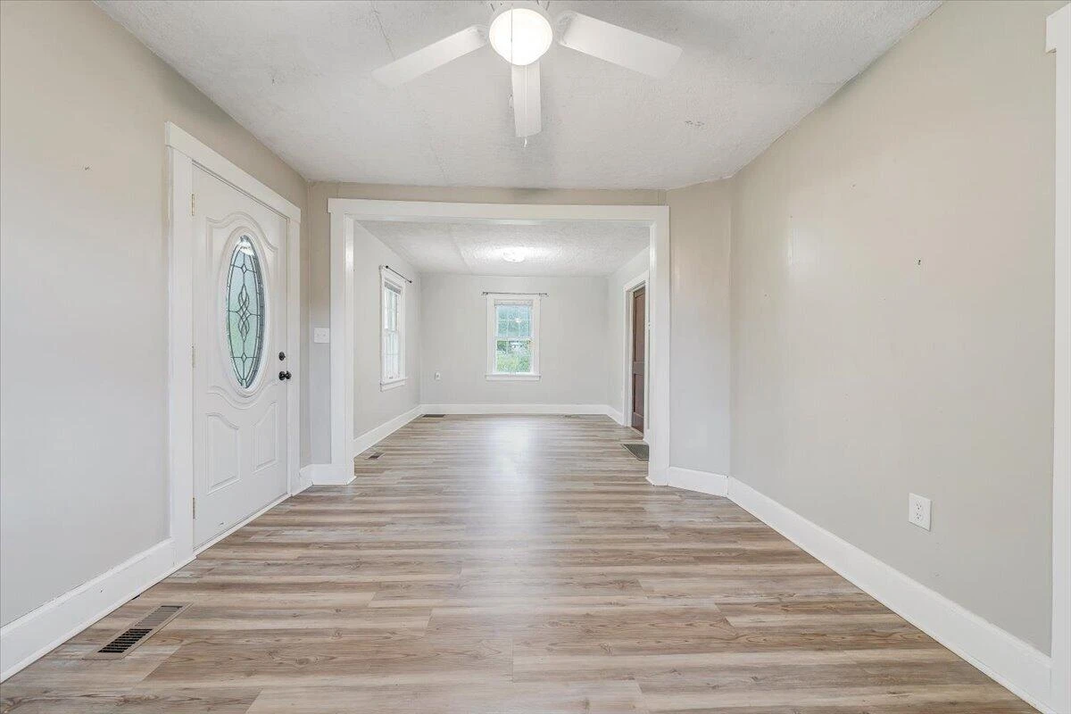 1384 Thaxton Mountain RD - Photo 12
