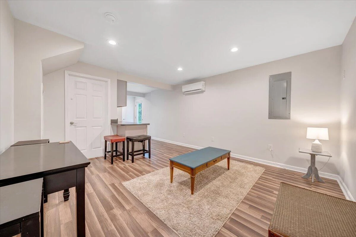 3041 Fulton ST - Photo 11
