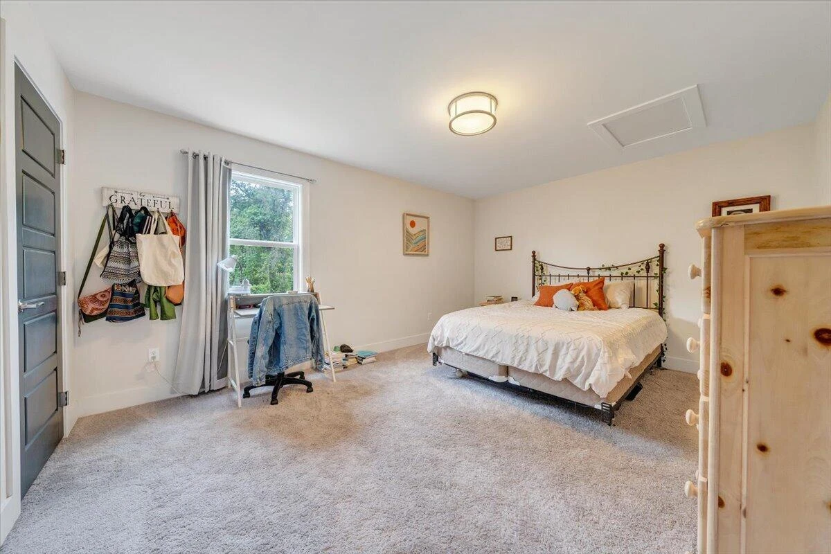 3041 Fulton ST - Photo 8