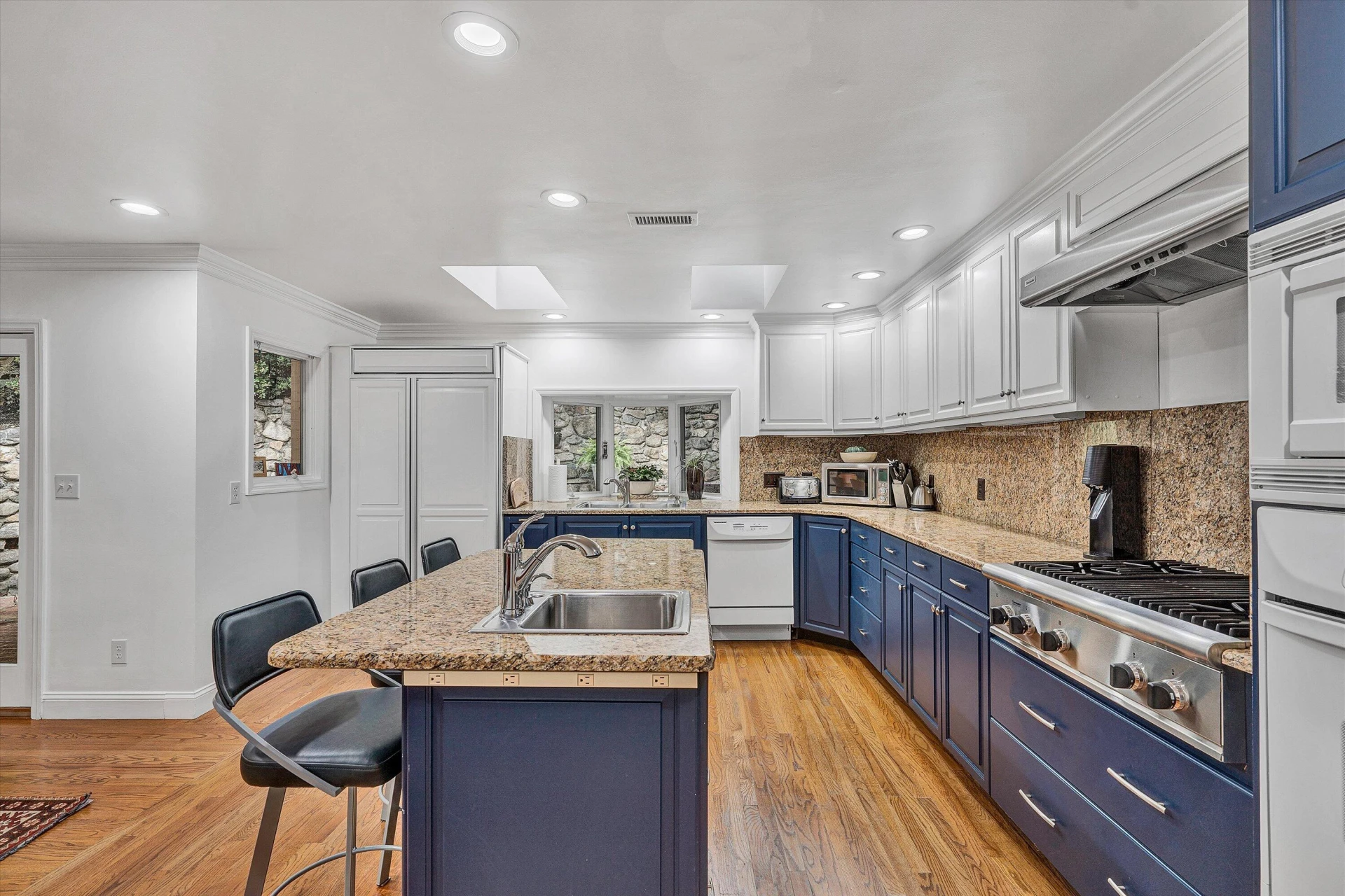 3138 Stoneridge RD - Photo 21