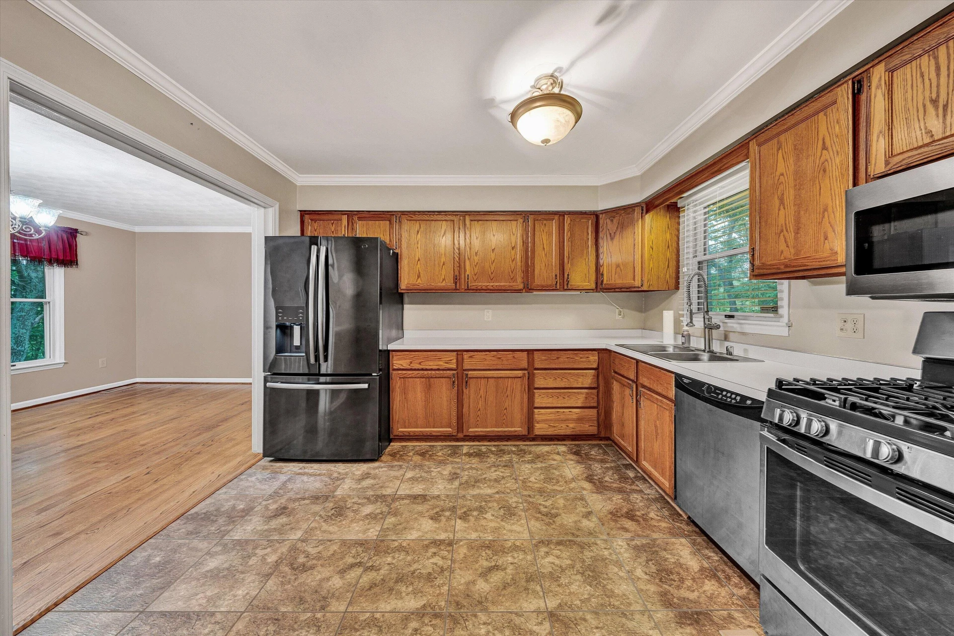 108 Mountain Lane TER - Photo 11