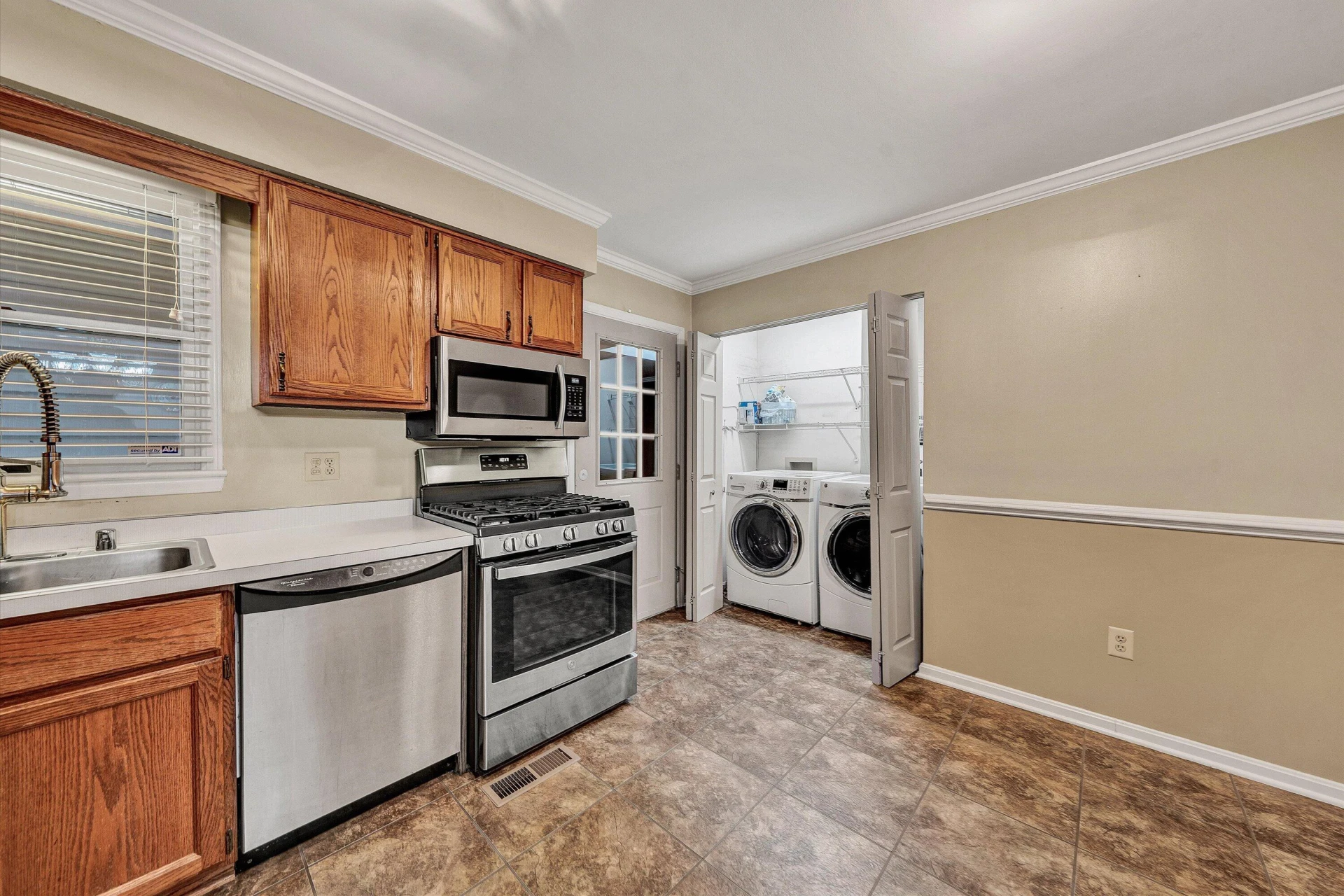 108 Mountain Lane TER - Photo 12