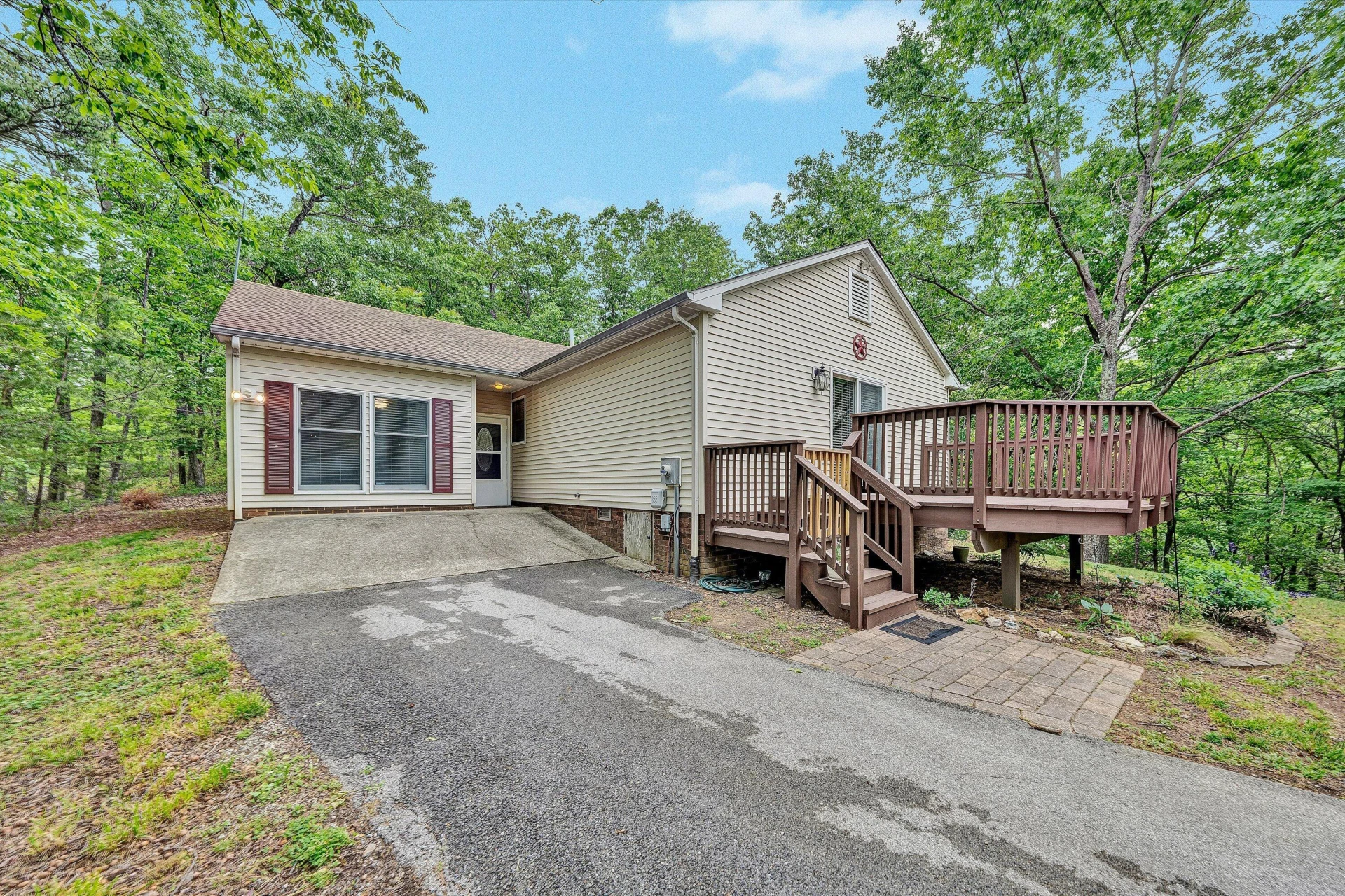 108 Mountain Lane TER - Photo 3
