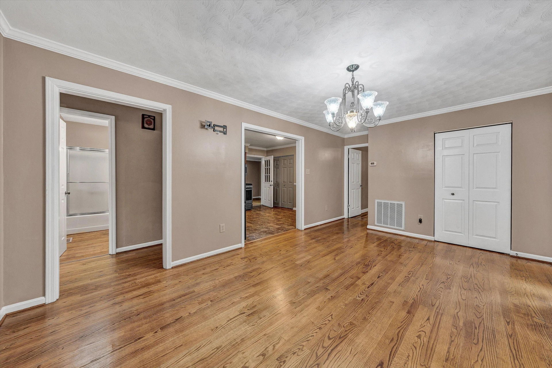 108 Mountain Lane TER - Photo 10