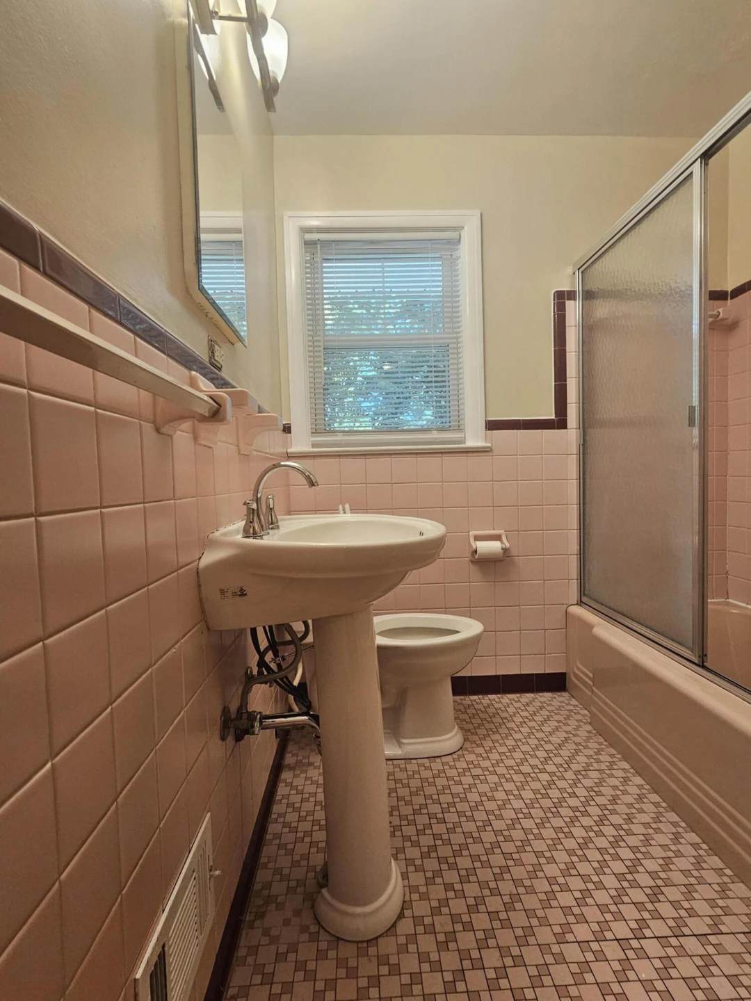 3009 Dover DR - Photo 8