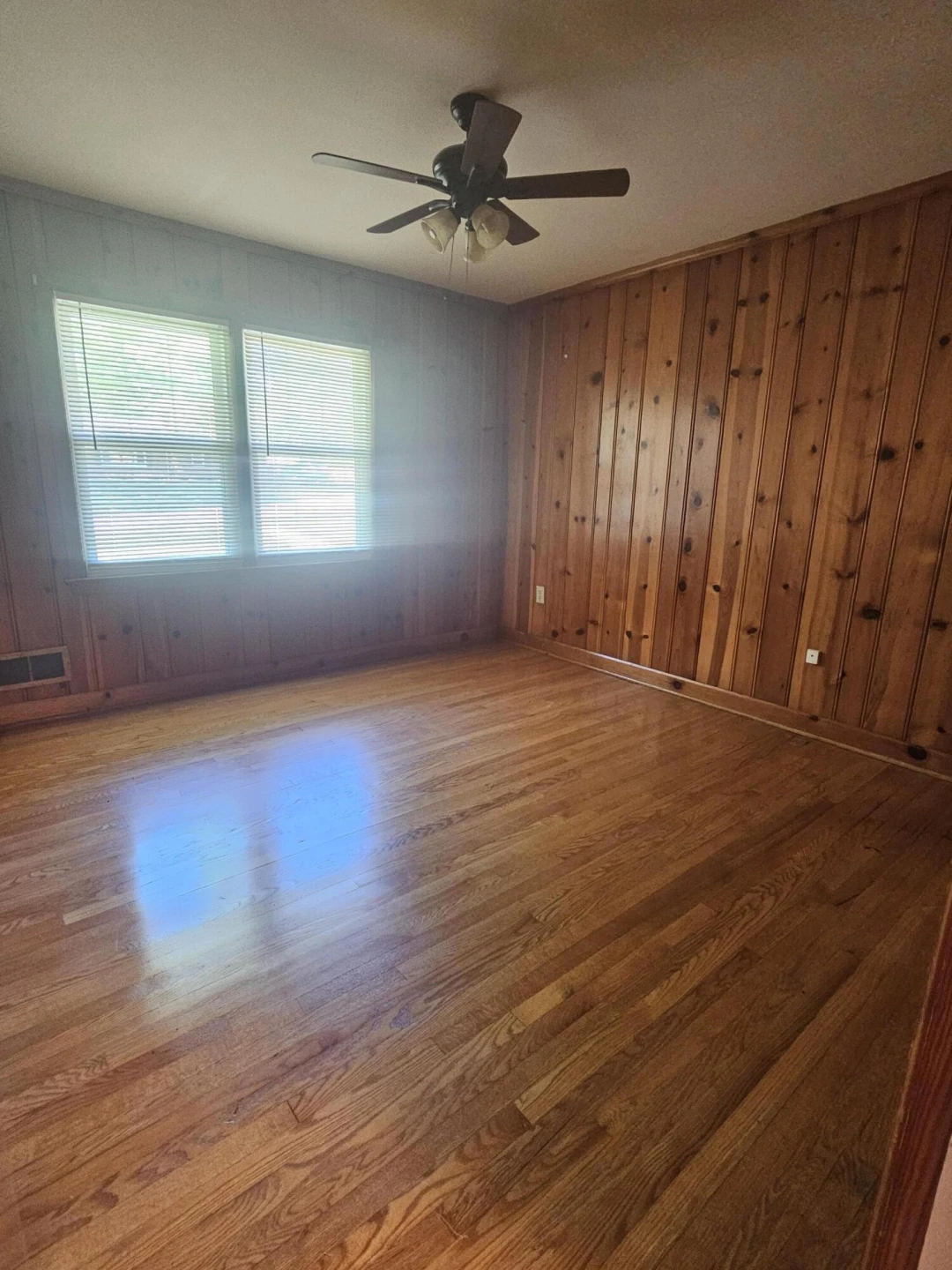 3009 Dover DR - Photo 9
