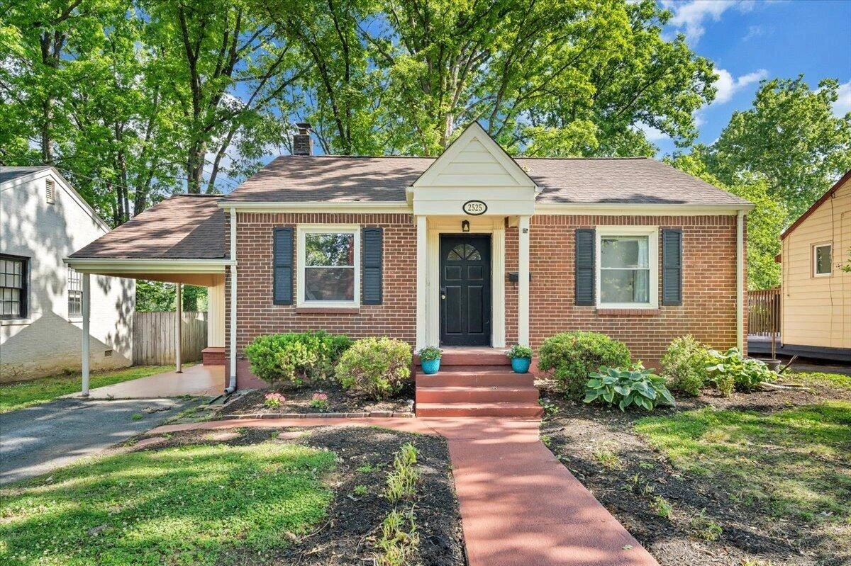 2525 Maiden LN