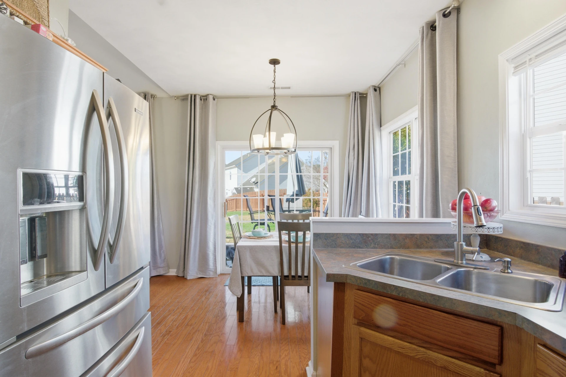 310 Windsor DR - Photo 14