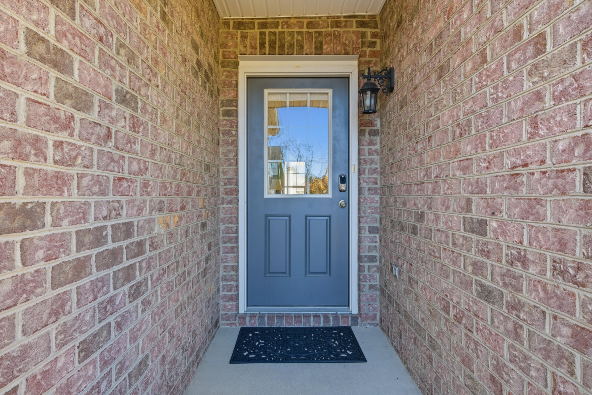 310 Windsor DR - Photo 4