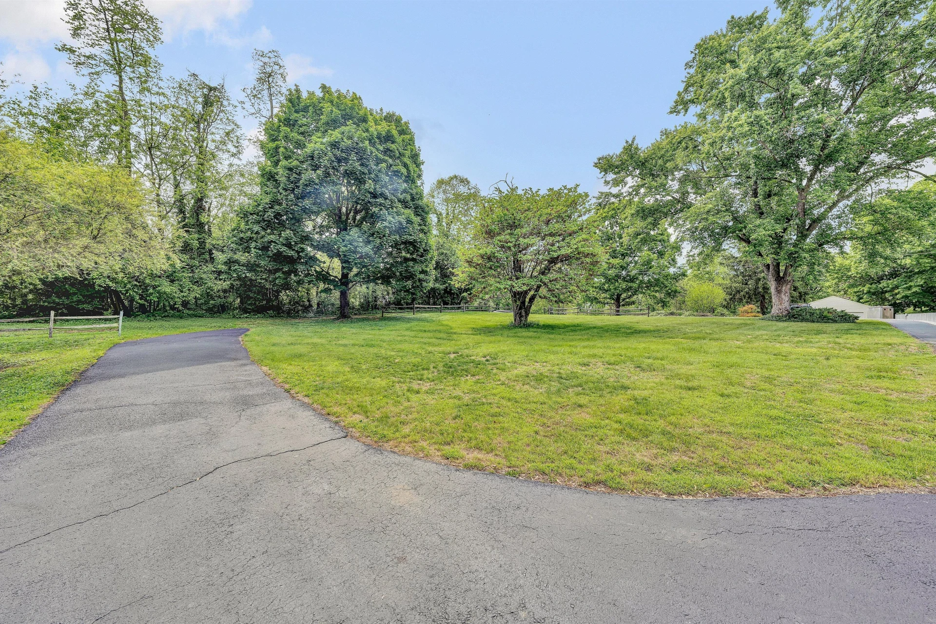 6915 Tinkerdale RD - Photo 18
