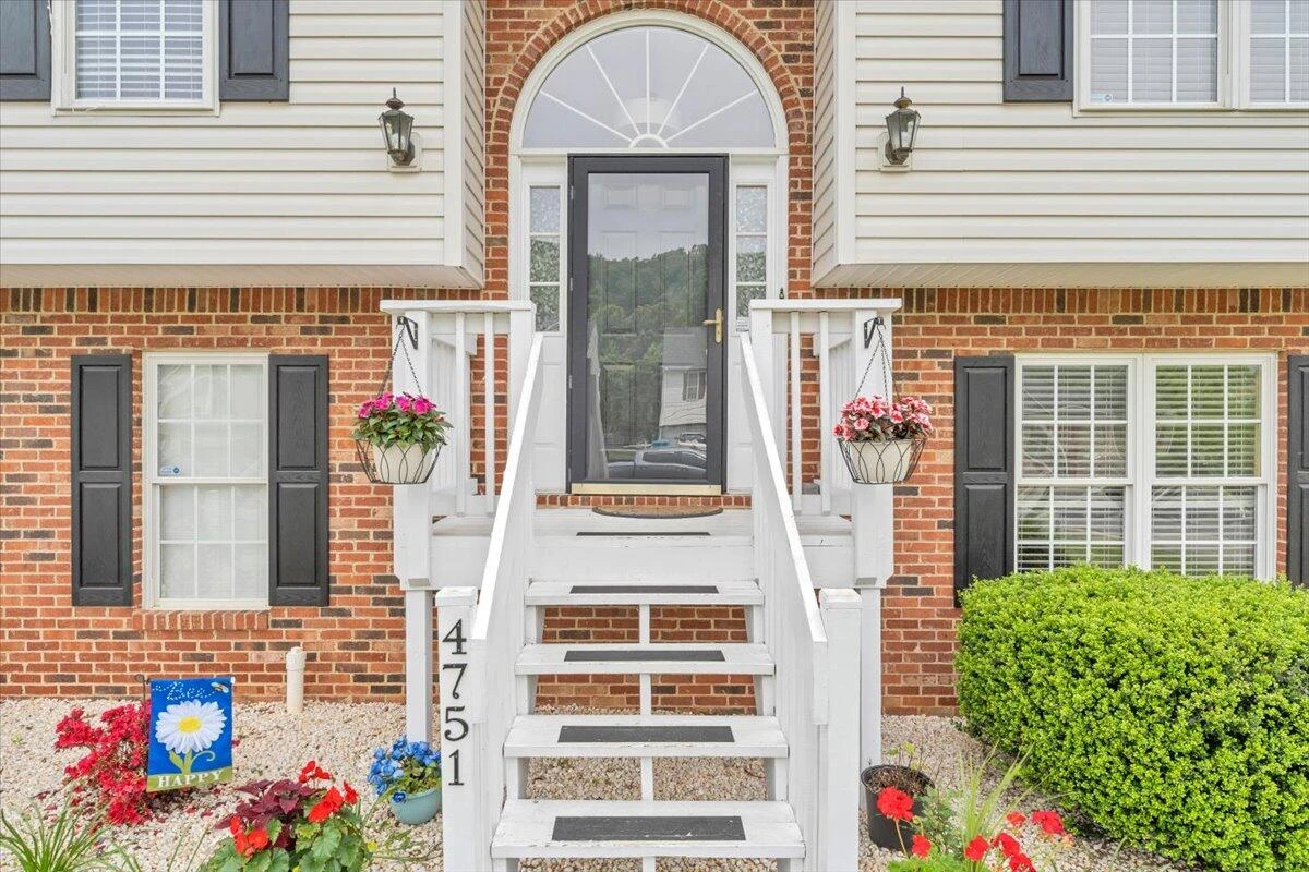 4751 Westvale RD - Photo 2
