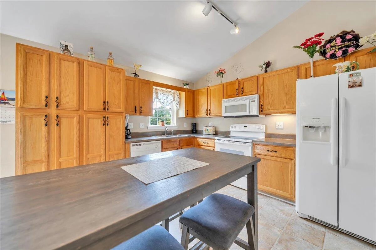 4751 Westvale RD - Photo 9