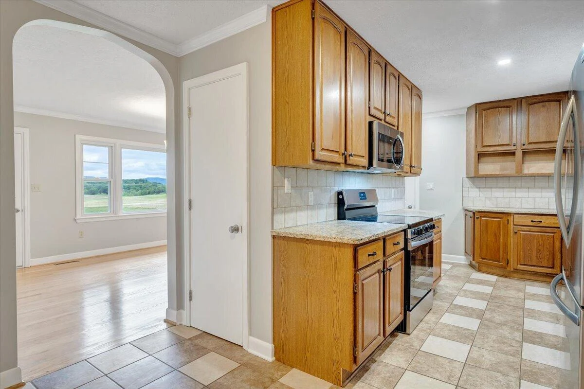 3116 Wheatland RD - Photo 10