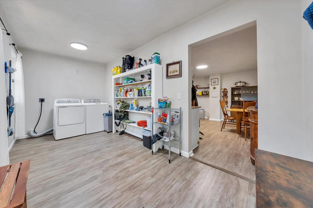 826 Rutherford AVE - Photo 19