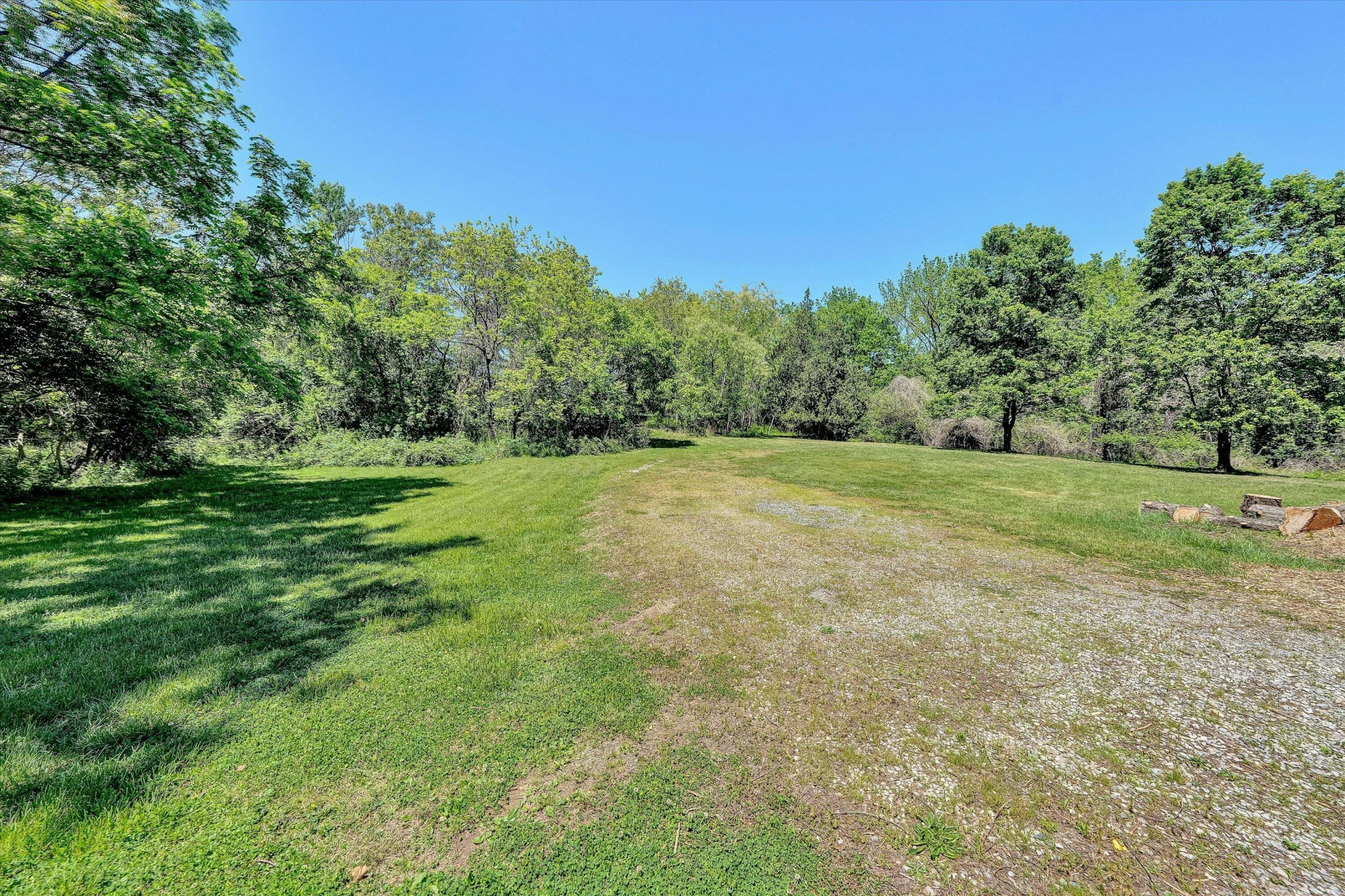 2717 Colonial AVE - Photo 5