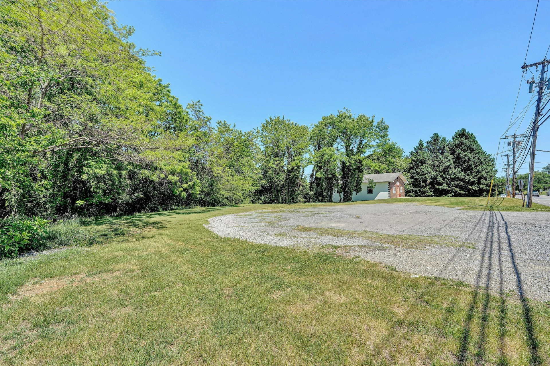 2719 Colonial AVE - Photo 22