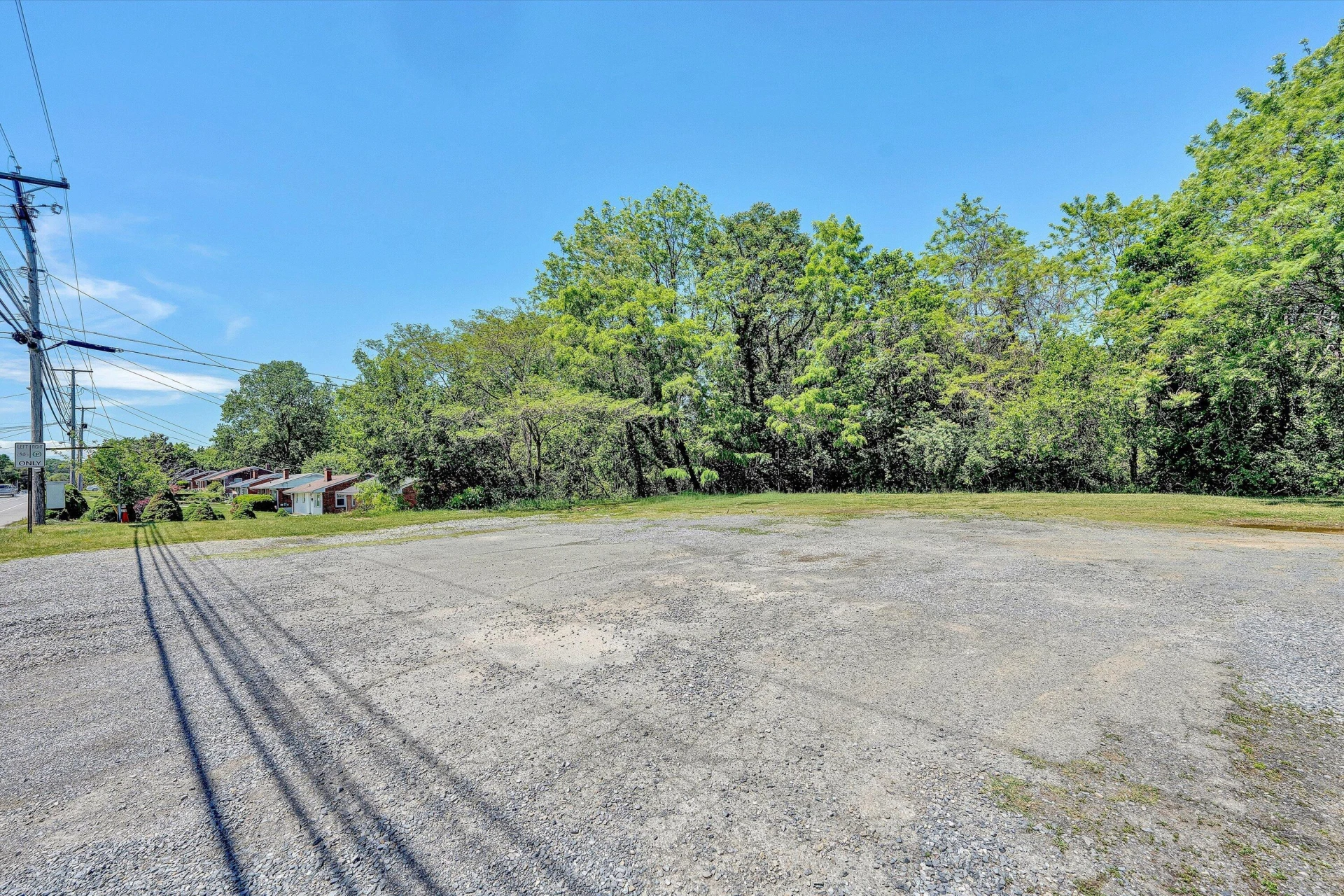 2719 Colonial AVE - Photo 23