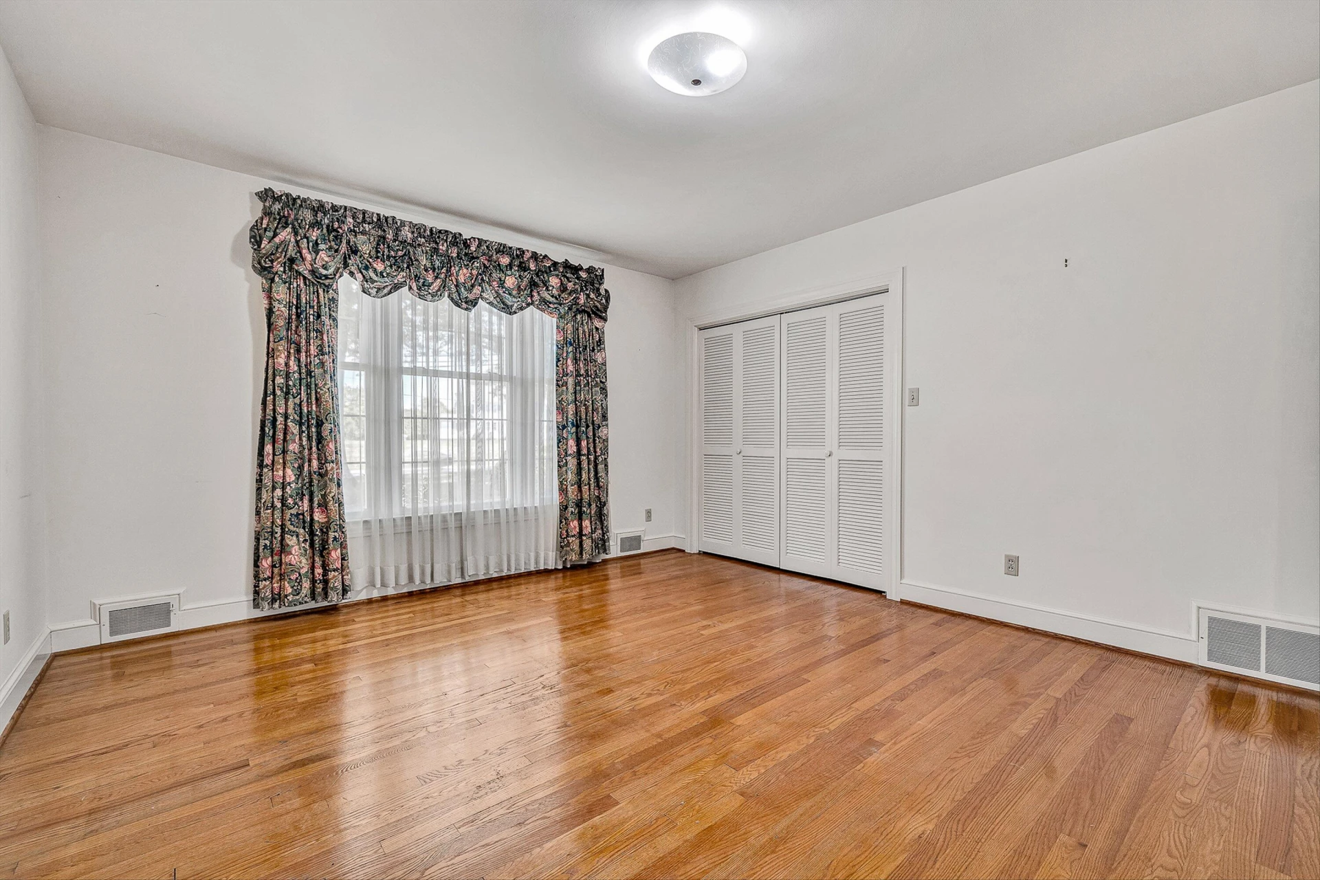 1344 Main ST - Photo 28